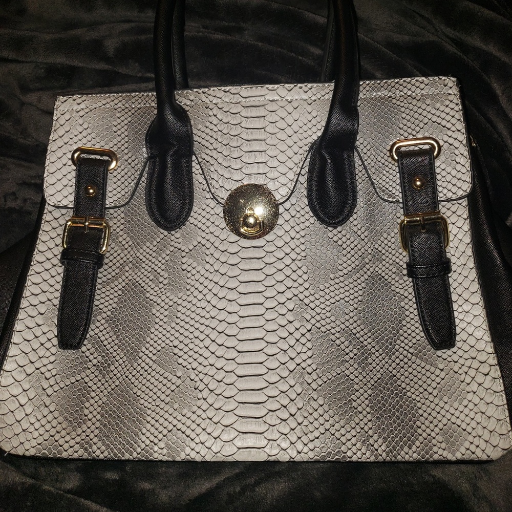 Snakeskin purse
